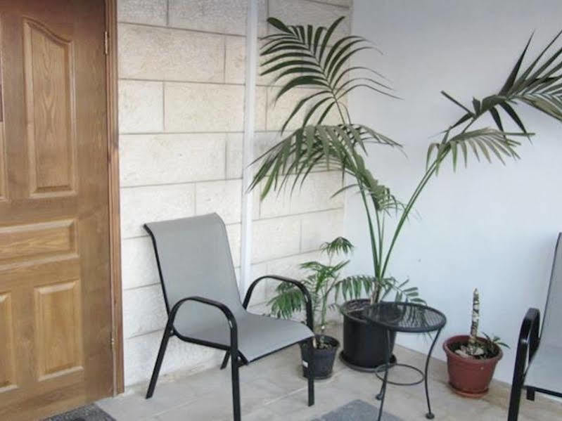 Jerusalem Hills Inn Abu Ghaush Bagian luar foto